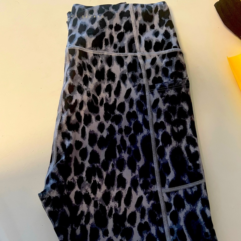 Victoria Secret Leggings